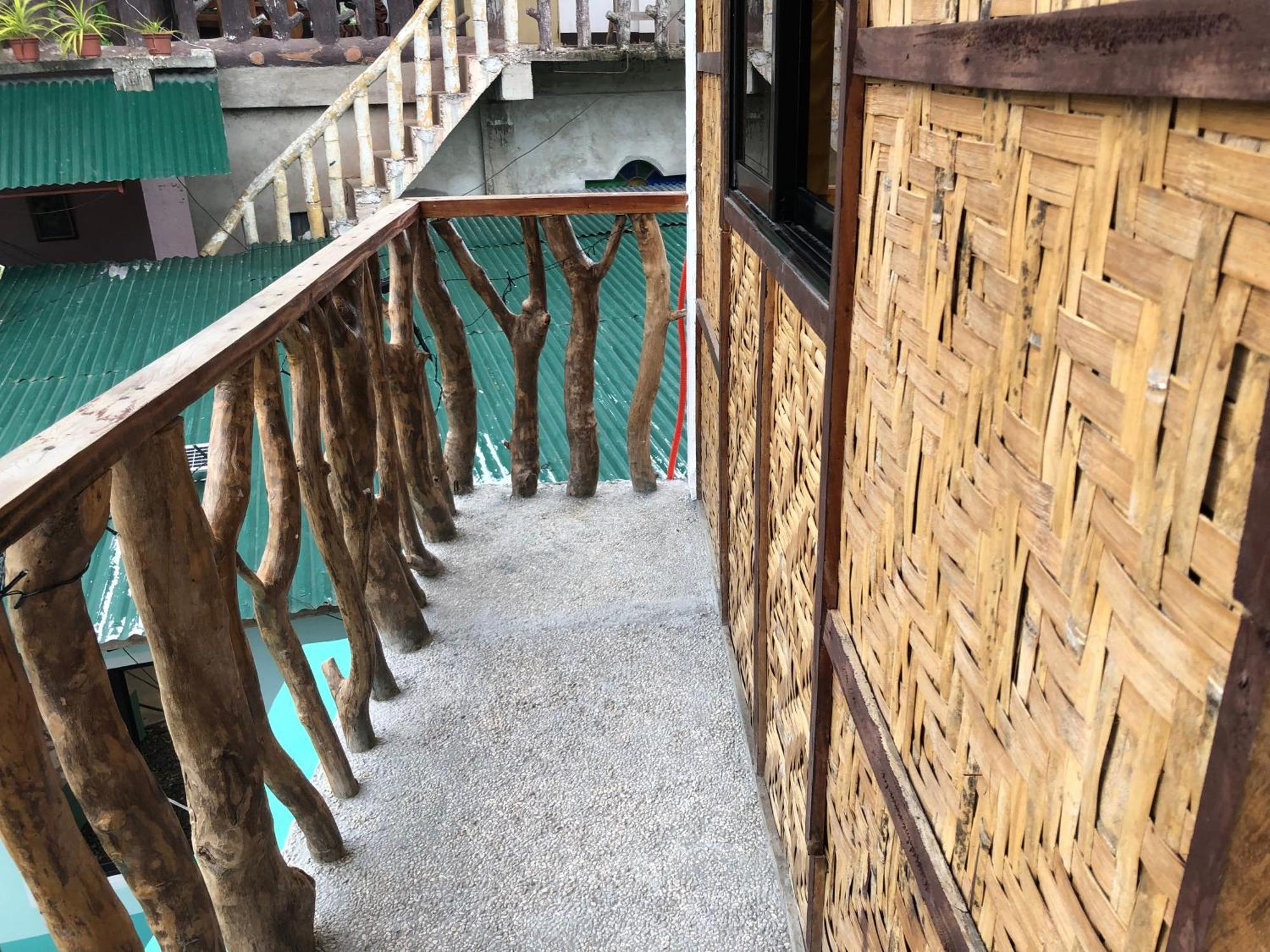 Fely's Homestay Batuan Luaran gambar